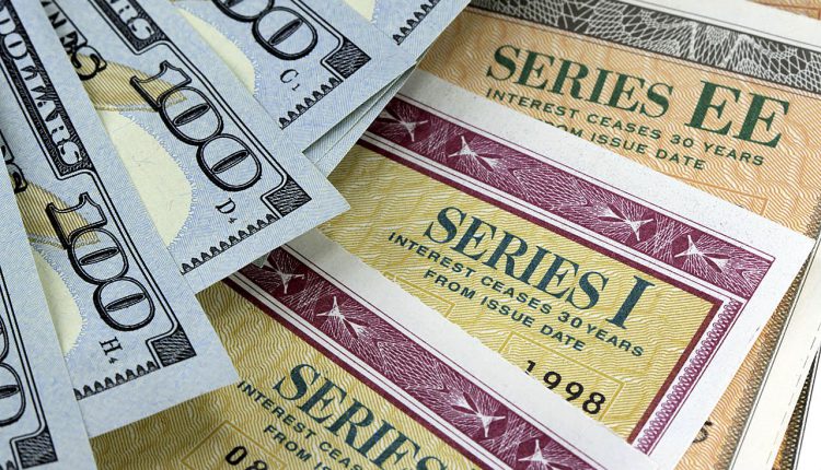 Investire 20.000 euro: Obbligazioni o Conti Deposito?