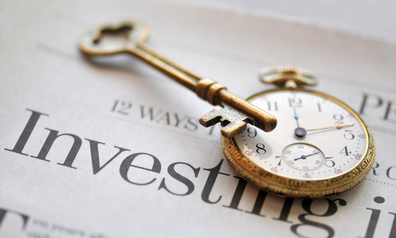 Piccoli risparmi sul conto corrente. Ecco come potresti investire oggi!